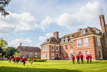 Moyles Court School