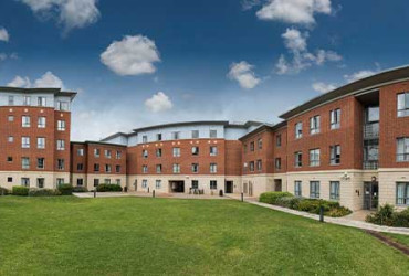 St. Andrews College Cambridge